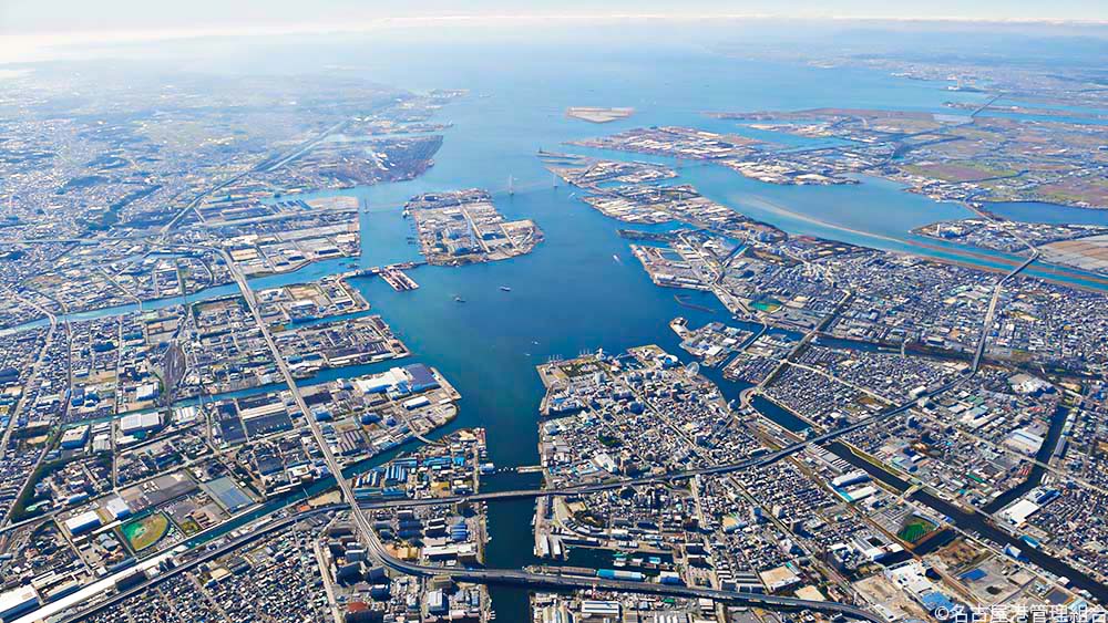 名古屋港全景(北から)
